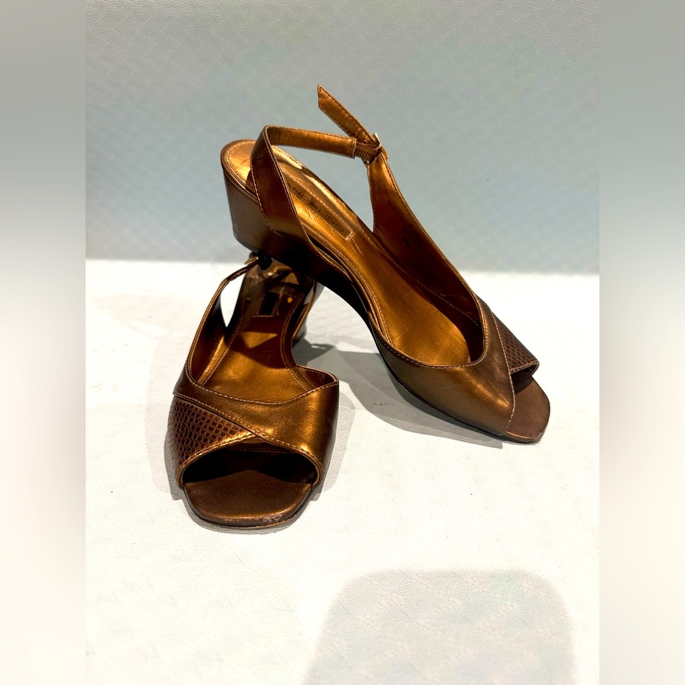 Beautiful copper, Bandolino, dress shoes
